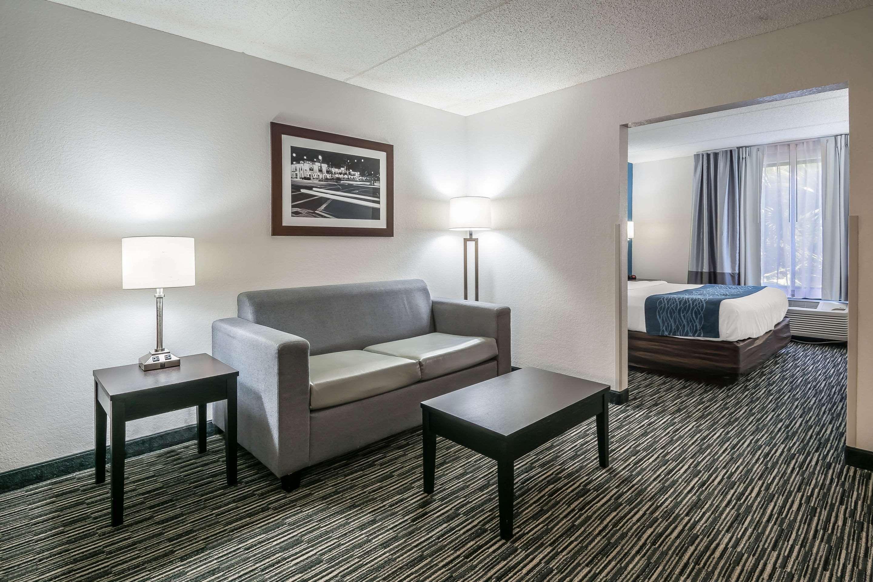 Comfort Inn University Gainesville Extérieur photo